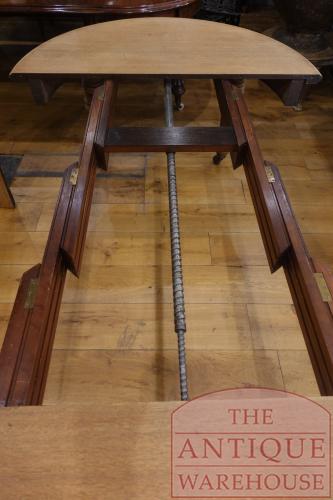 antieke ronde uitschuifbare eikenhouten eettafel 3