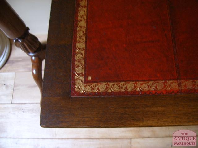 Antieke schrijftafel 2