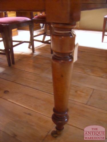 Antieke mahonie schrijftafel, campagnetafel 2