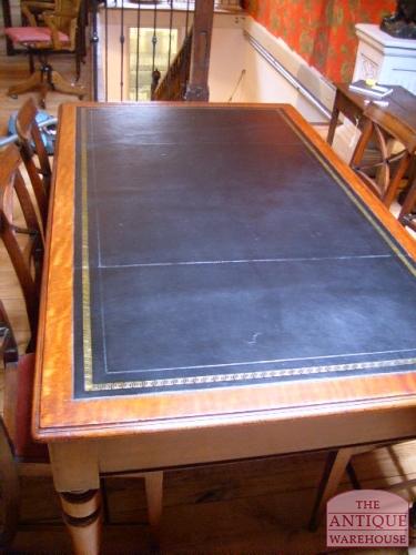 Antieke mahonie schrijftafel, campagnetafel 3