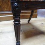 antieke set van vier regency stoelen 3