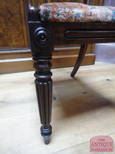 antieke set van vier regency stoelen 3