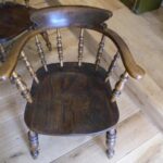 set van vier smokers bow windsor chairs 2