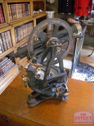 Antieke theodoliet met mahonie kist 3