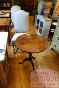 antieke tilt top tafel, antieke bijzet tafel, antieke wijntafel. antieke bijzet tafel, antieke wijntafel, antieke eikenhouten tilt top tafel