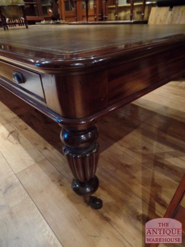 Antieke vergadertafel circa 1800 3