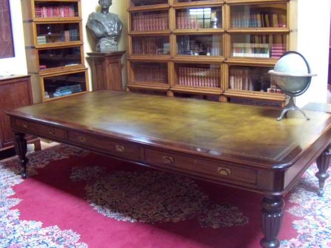 Antieke vergadertafel circa 1820 2