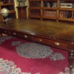 Antieke vergadertafel circa 1820 3