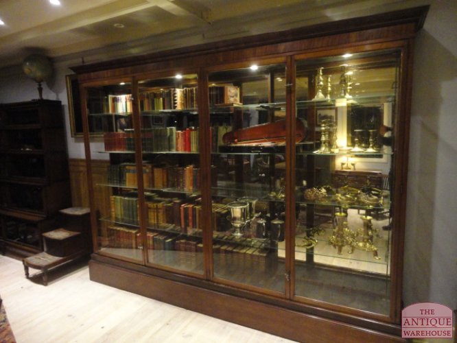 antieke virinekast, antieke boeken, winkelkast, VERKOCHT