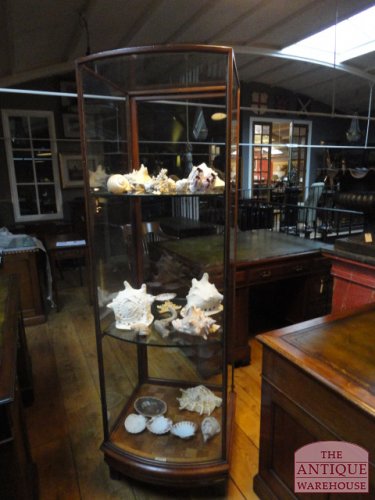 antieke vitrinekast 3