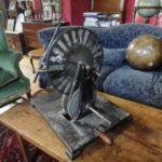 Antieke Wimshurst machine 1