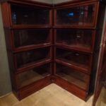Antieke mahonie hoek Globe Wernicke boekenkast 1