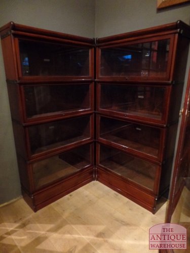 antiker Bücherschrank von Globe Wernicke