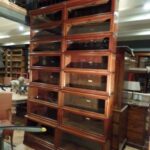 Antieke hoge mahoniehouten Globe Wernicke hoekboekenkast 1