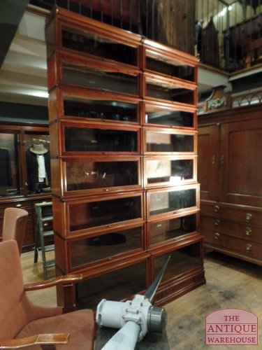 Antieke hoge mahoniehouten Globe Wernicke hoekboekenkast 2