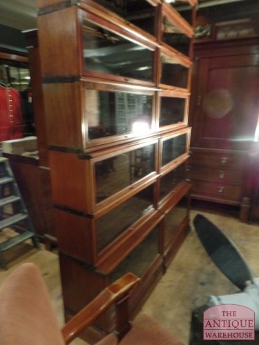 Antieke hoge mahoniehouten Globe Wernicke hoekboekenkast 3