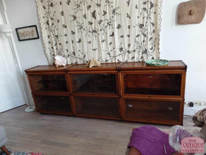 antique  Globe Wernicke boocase, deep elements