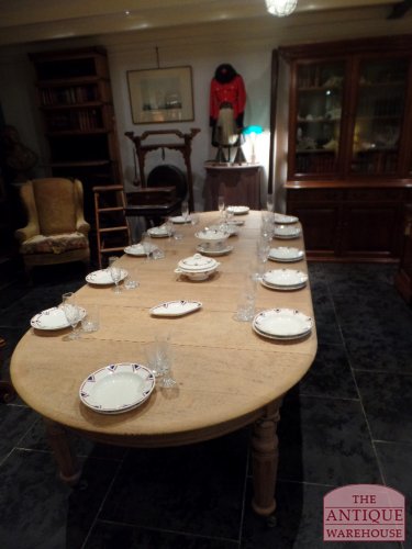 Antieke eiken uitschuifbare eettafel 2