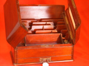 Archief kistje, VERKOCHT