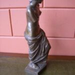 bronzen vrouwen figuur 2