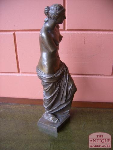 bronzen vrouwen figuur 2