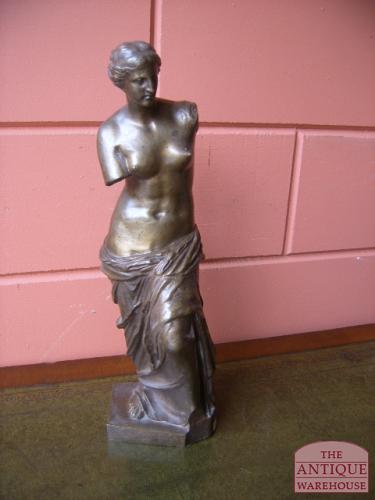 bronzen vrouwen figuur 3
