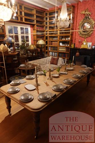 diverse antieke tafels 4