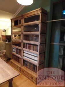 eiken antieke globe Wernicke boekenkast