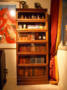 eiken Globe Wernicke boekenkast