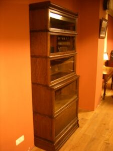 eiken Globe Wernicke boekenkast