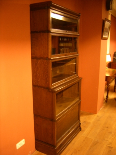 eiken Globe Wernicke boekenkast