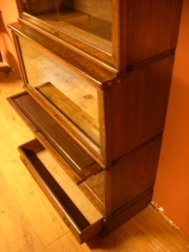 Eiken Globe Wernicke boekenkast 2