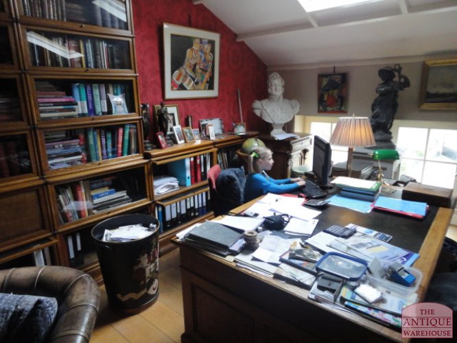 Eva Dekker aan het werk