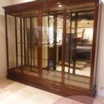 Antieke Engelse vierdeurs vitrinekast 1