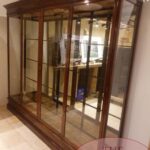 Antieke Engelse vierdeurs vitrinekast 2