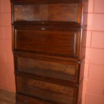 Globe Wernicke, mahonie, circa 1890, met secretaire deel 1