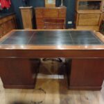 Groot antiek Engels mahonie bureau 2