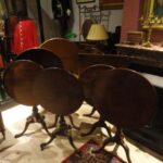 grote collectie antieke tilt top tafels 1
