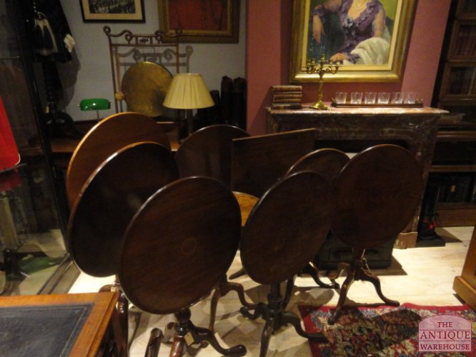 grote collectie antieke tilt top tafels 2