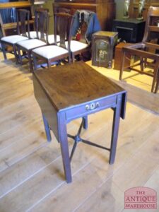 kleine antieke mahonie pembroke tafel,VERKOCHT