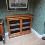 Kleine eiken Victoriaanse boekenkast 1