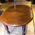 kleine ronde mahonie tafel 2