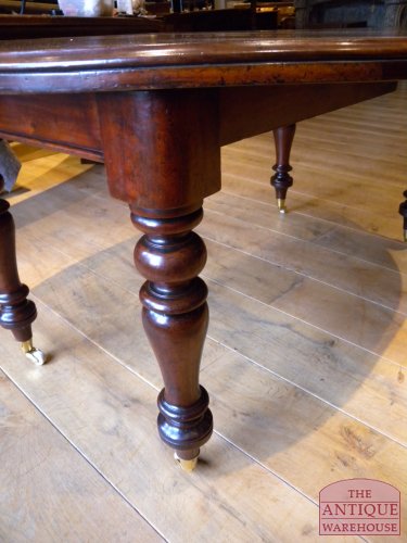 kleine ronde mahonie tafel 3