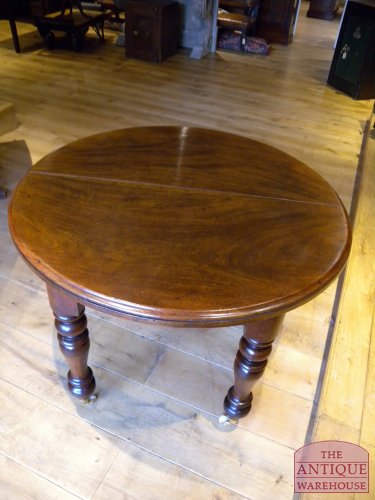 kleine ronde mahonie tafel 4