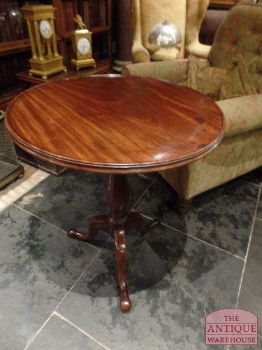 kleine tilt top tafel, VERKOCHT