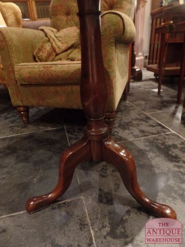 kleine tilt top tafel 2