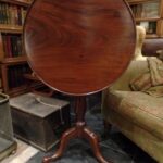 kleine tilt top tafel 3