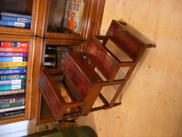 mahonie bibliotheektrapje, VERKOCHT