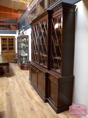 Mahonie boekenkast 2