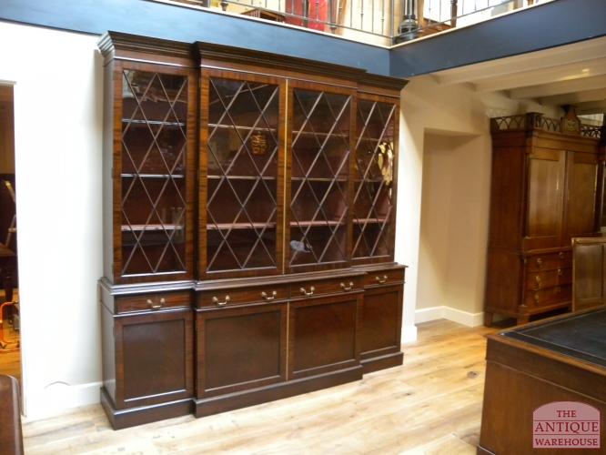 Mahonie boekenkast 3